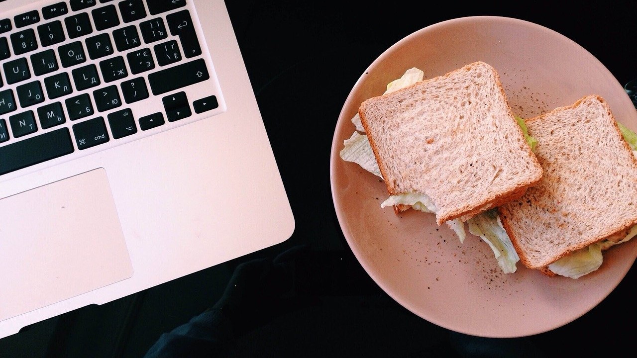 sandwich lunch laptop